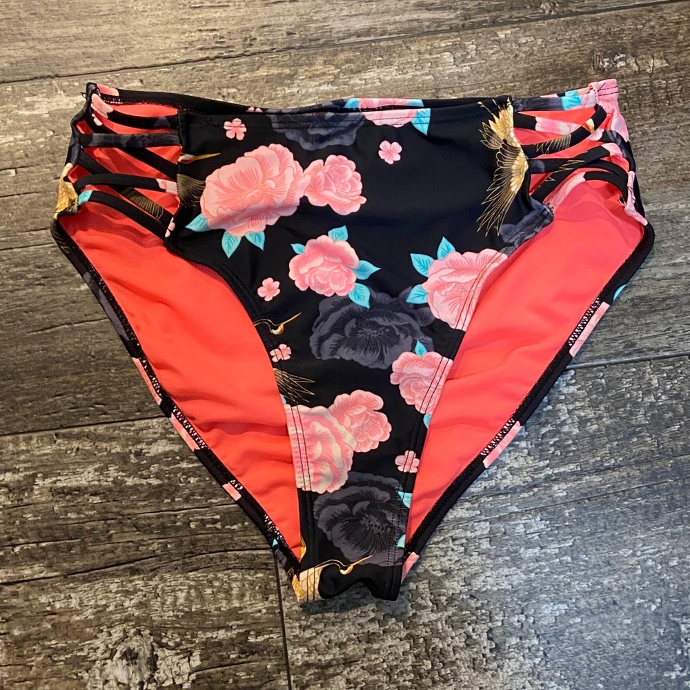 Time and Tru Floral Swim Bottom - Black and Pink